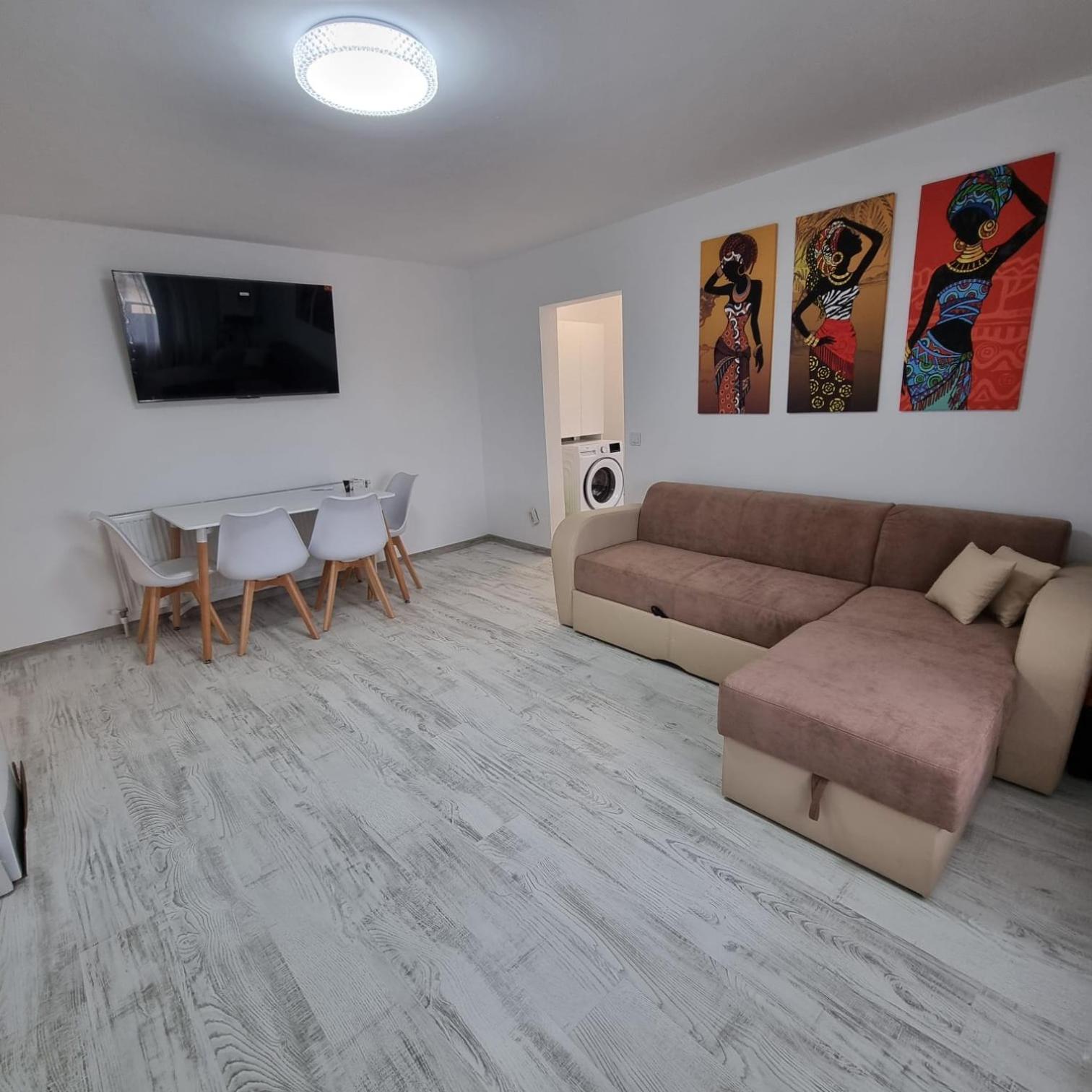 Lovely 2 Bedrooms Flat Cornelia- Central Corabia Eksteriør billede